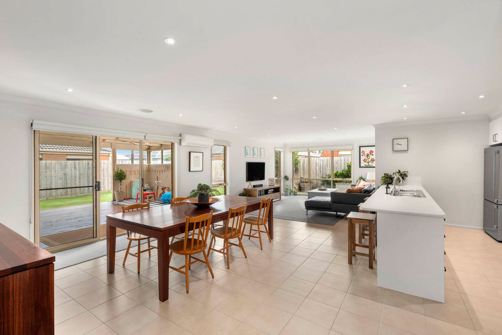 Real Estate and Property in 16 Curtain Drive, Leopold, VIC