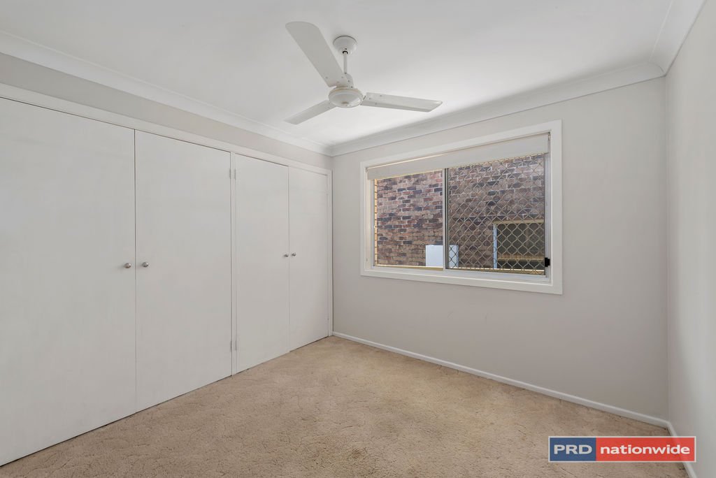 16 Cuthbert Street BOAMBEE EAST 8