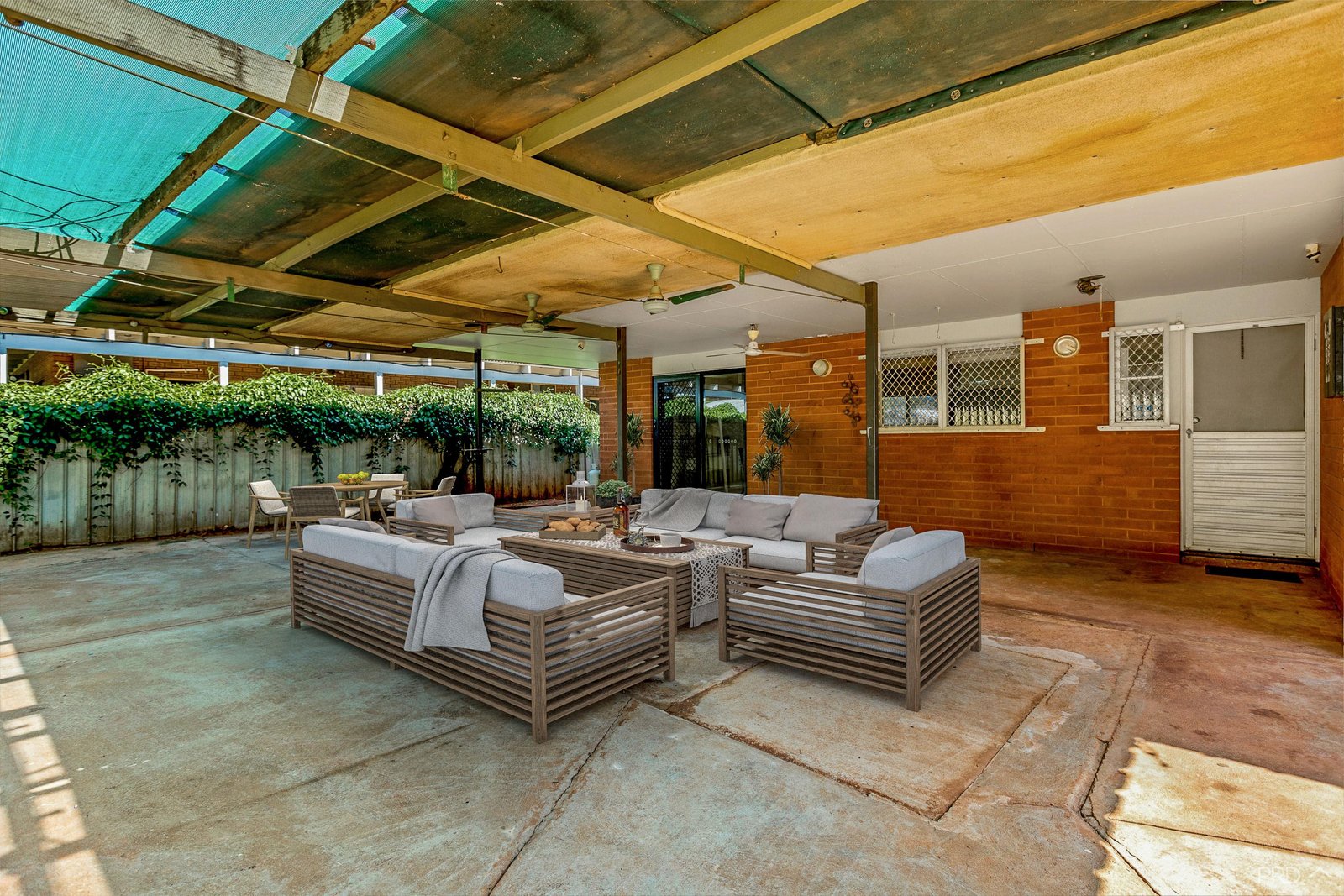 16 Dakas Street CABLE BEACH 19