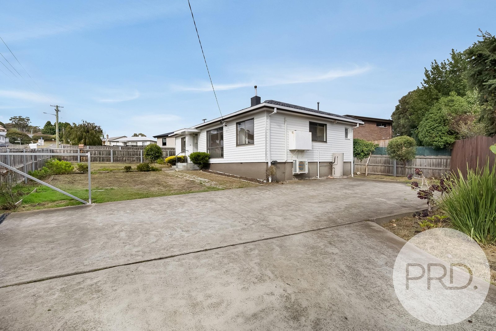 1/6 Dampier Street WARRANE 12