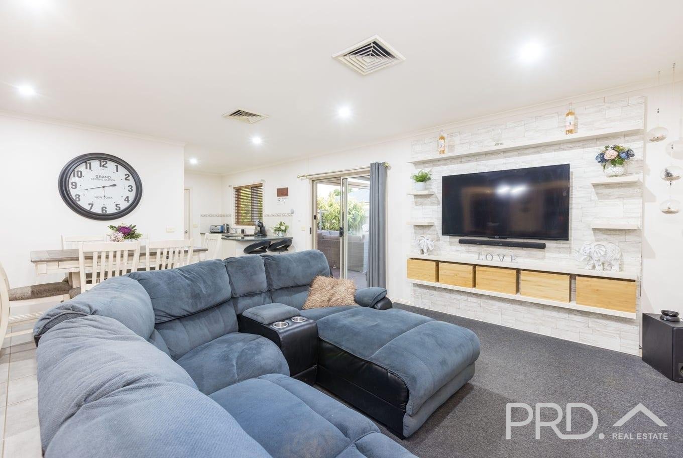 16 Darlington Parade MILDURA 2