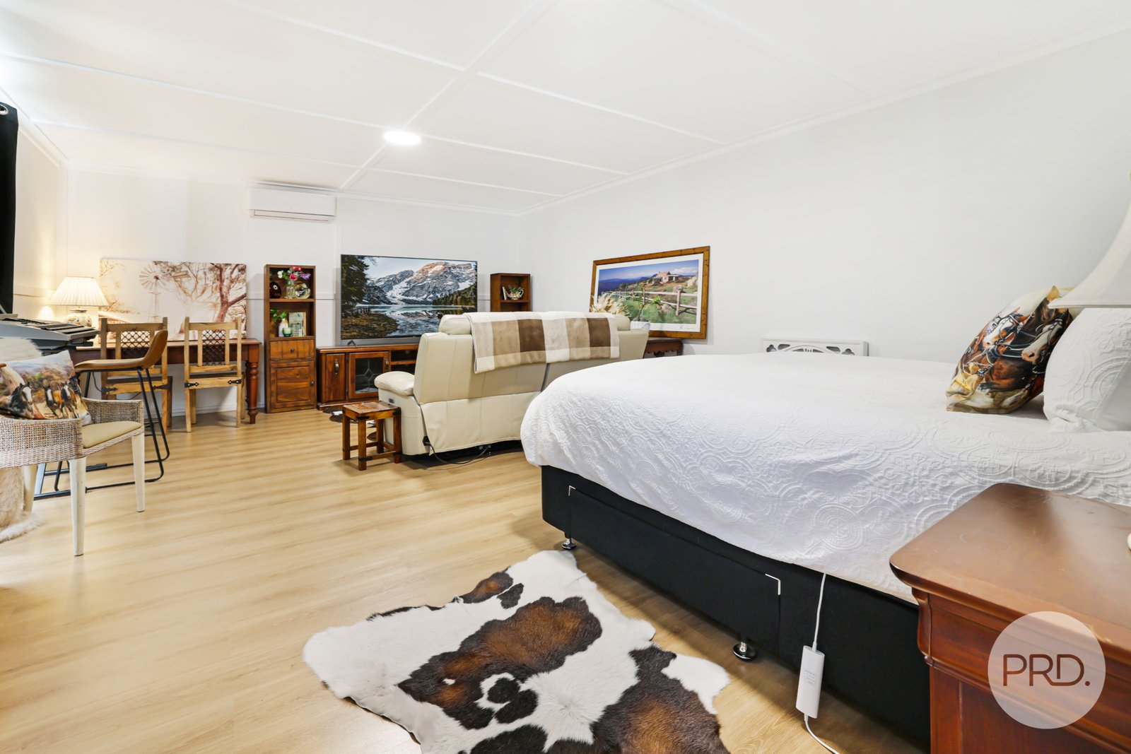 16 Darrell Road TAMWORTH 21