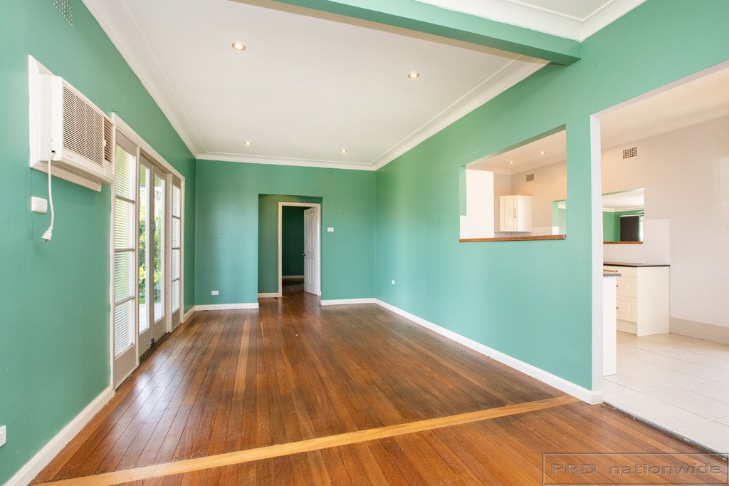 16 David Ave  EAST MAITLAND 7