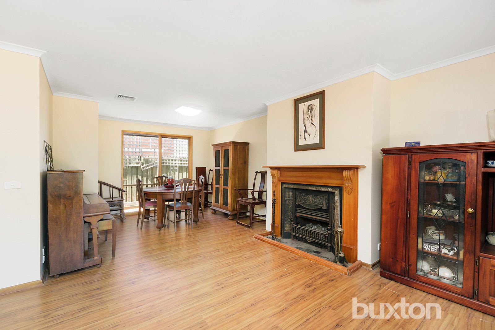 Gallery: 16 Dawson Court