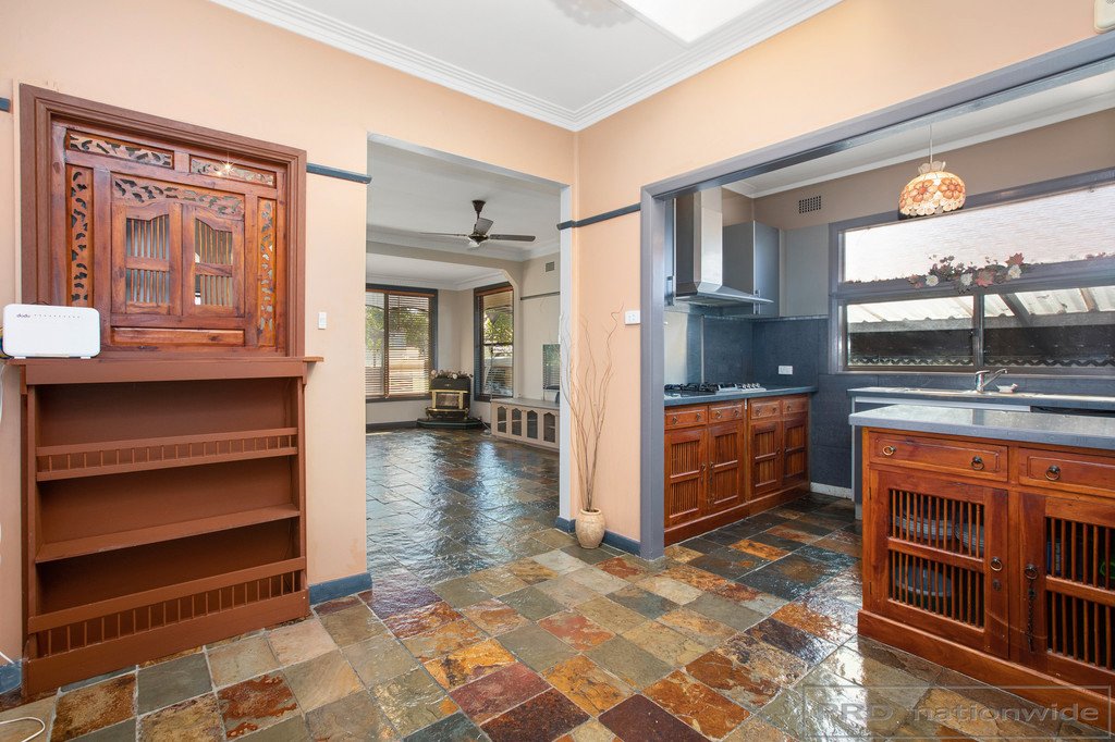 16 Dee Street RUTHERFORD 4