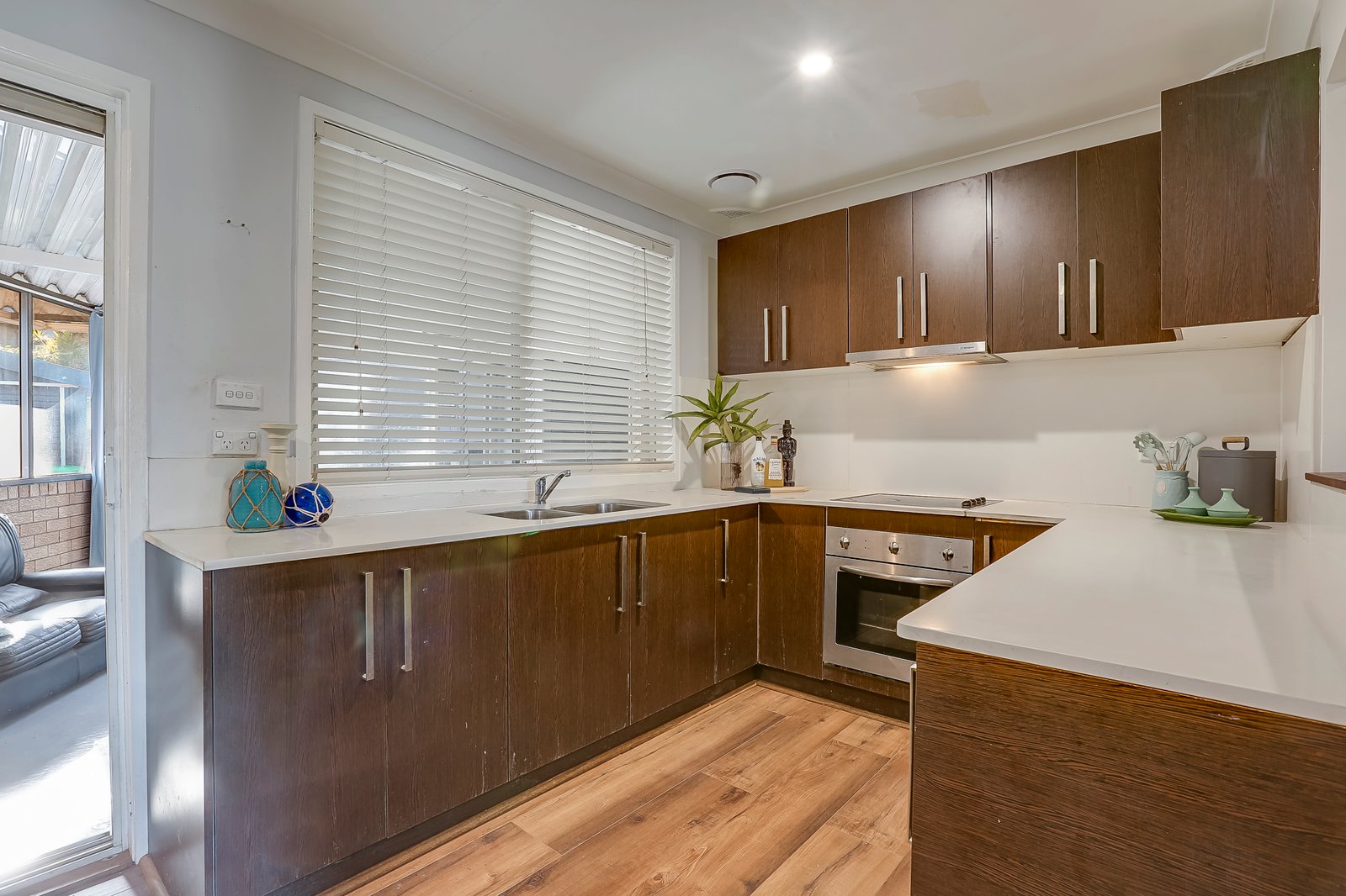 16 Deeson Place DAPTO 3