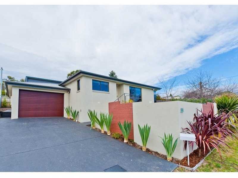 16 Derwent Avenue GEILSTON BAY 1