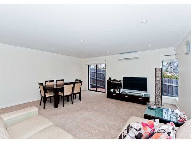 16 Derwent Avenue GEILSTON BAY 4