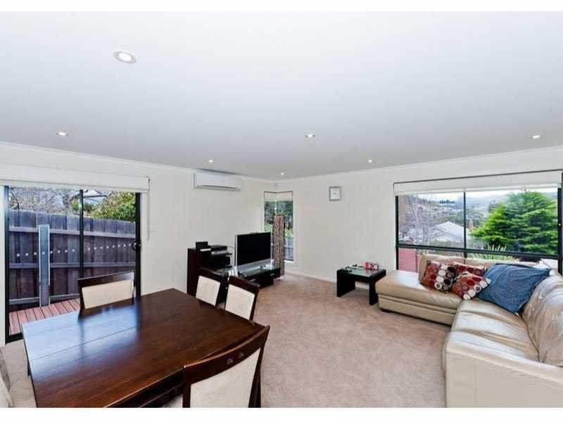 16 Derwent Avenue GEILSTON BAY 5