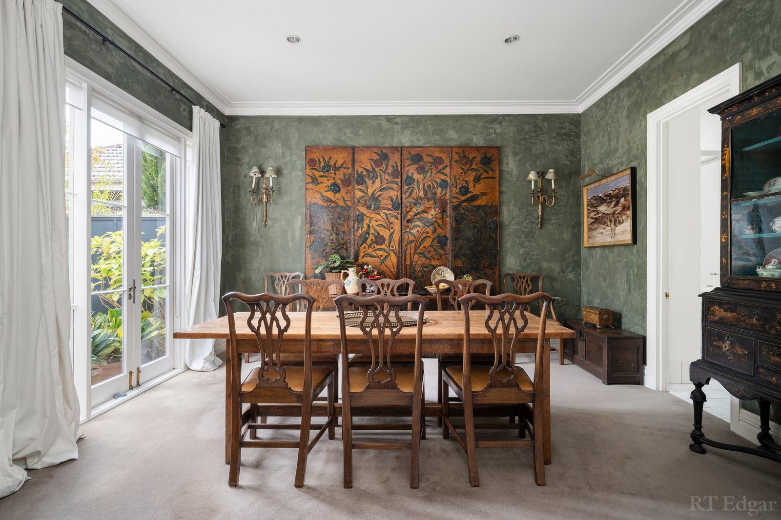 Real Estate and Property in 16 Devorgilla Avenue, Toorak, VIC