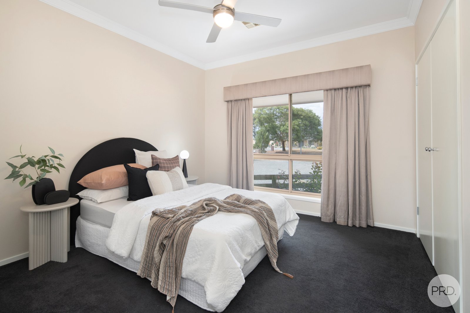 16 Diamond Drive CARDIGAN VILLAGE 16