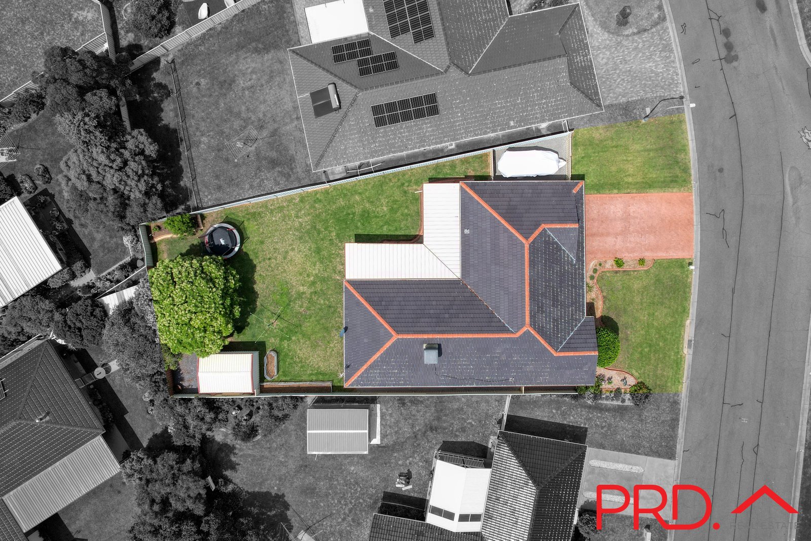 16 Dibar Drive TAMWORTH 25