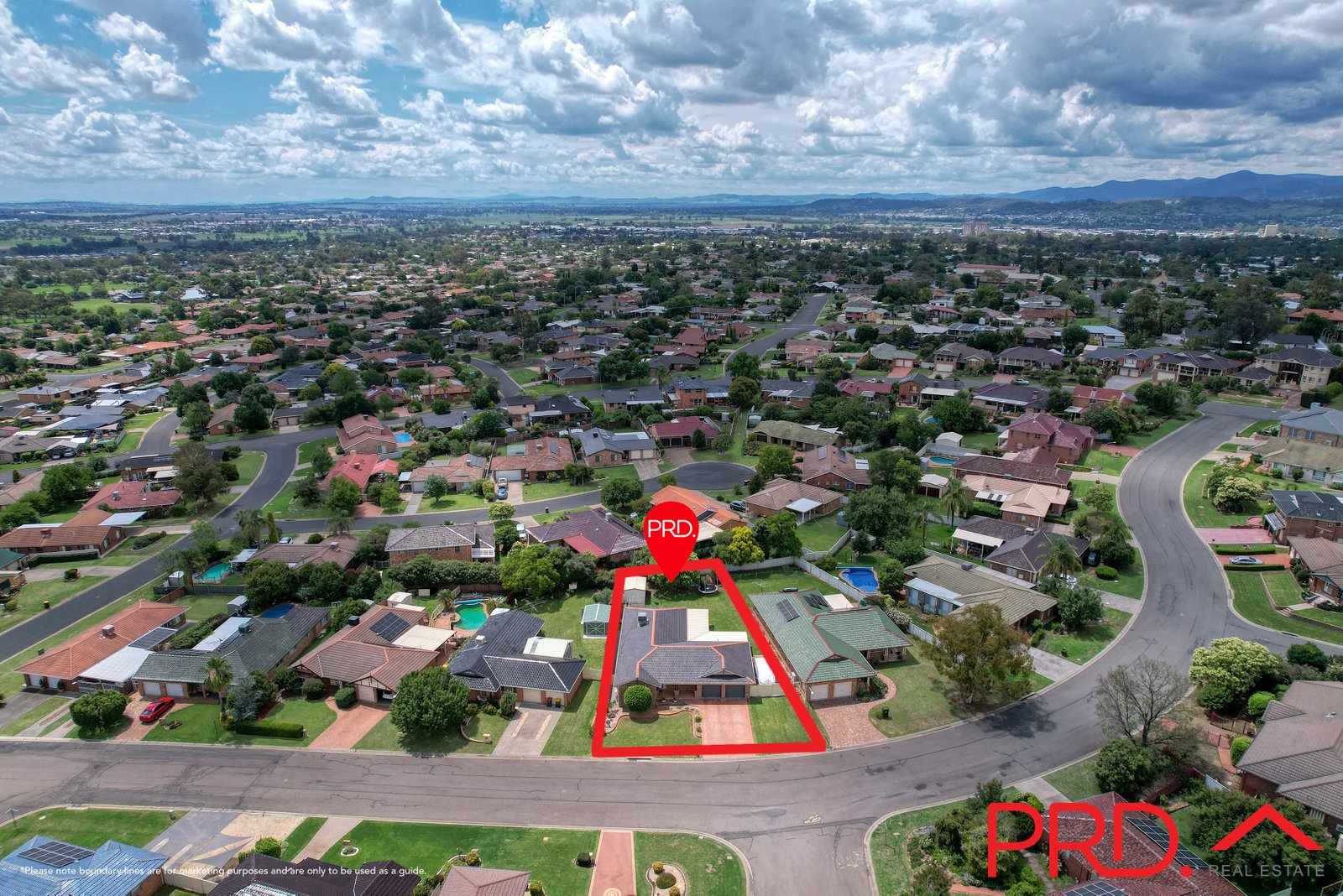 16 Dibar Drive, TAMWORTH NSW 2340