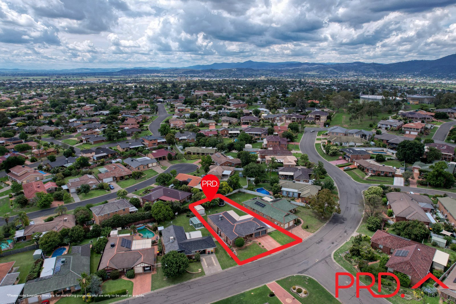 16 Dibar Drive, TAMWORTH NSW 2340