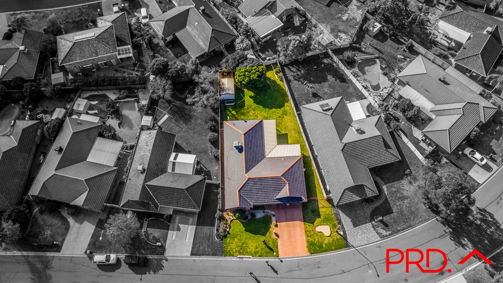 16 Dibar Drive TAMWORTH 27