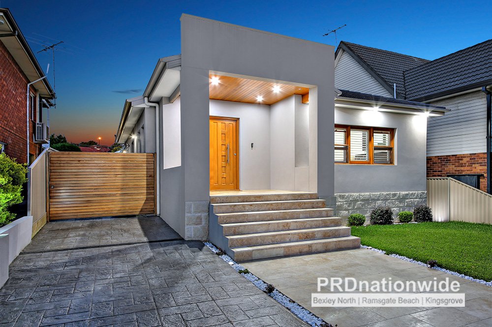 16 Doonkuna Street BEVERLY HILLS 1