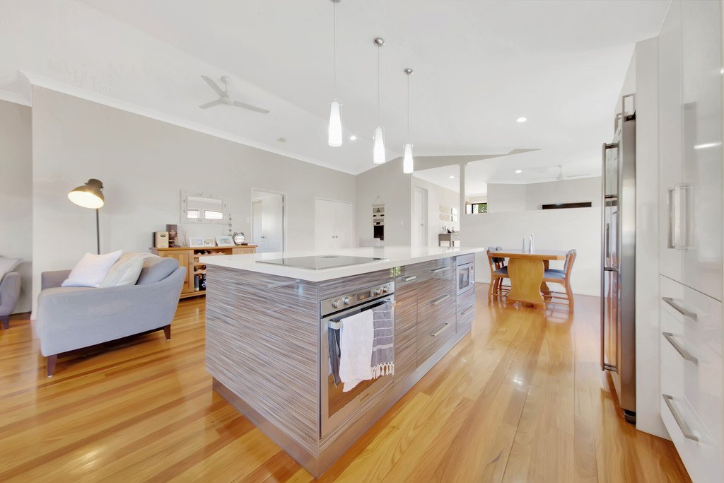 16 Douglas Street TANNUM SANDS 11