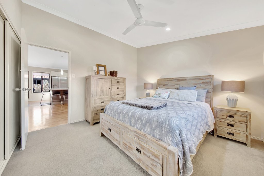 16 Douglas Street TANNUM SANDS 13