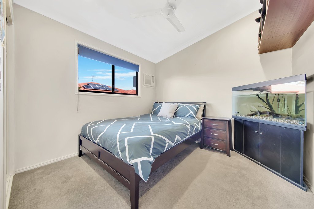 16 Douglas Street TANNUM SANDS 16