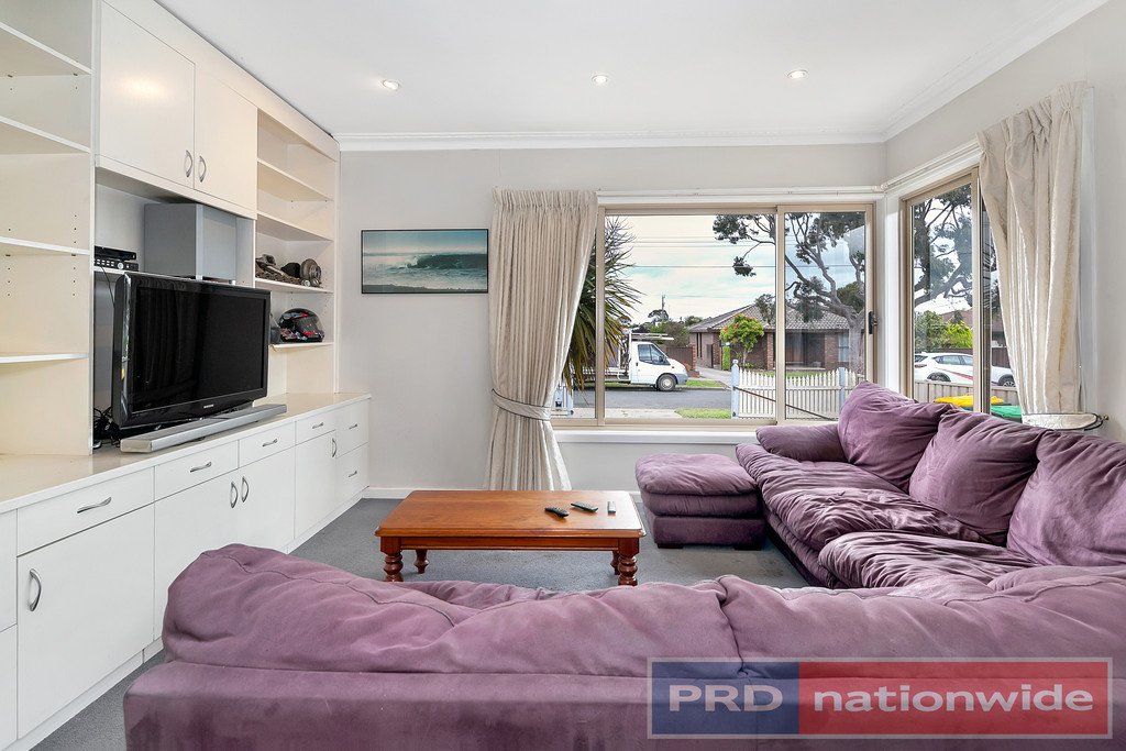 16 Dover Street WENDOUREE 10