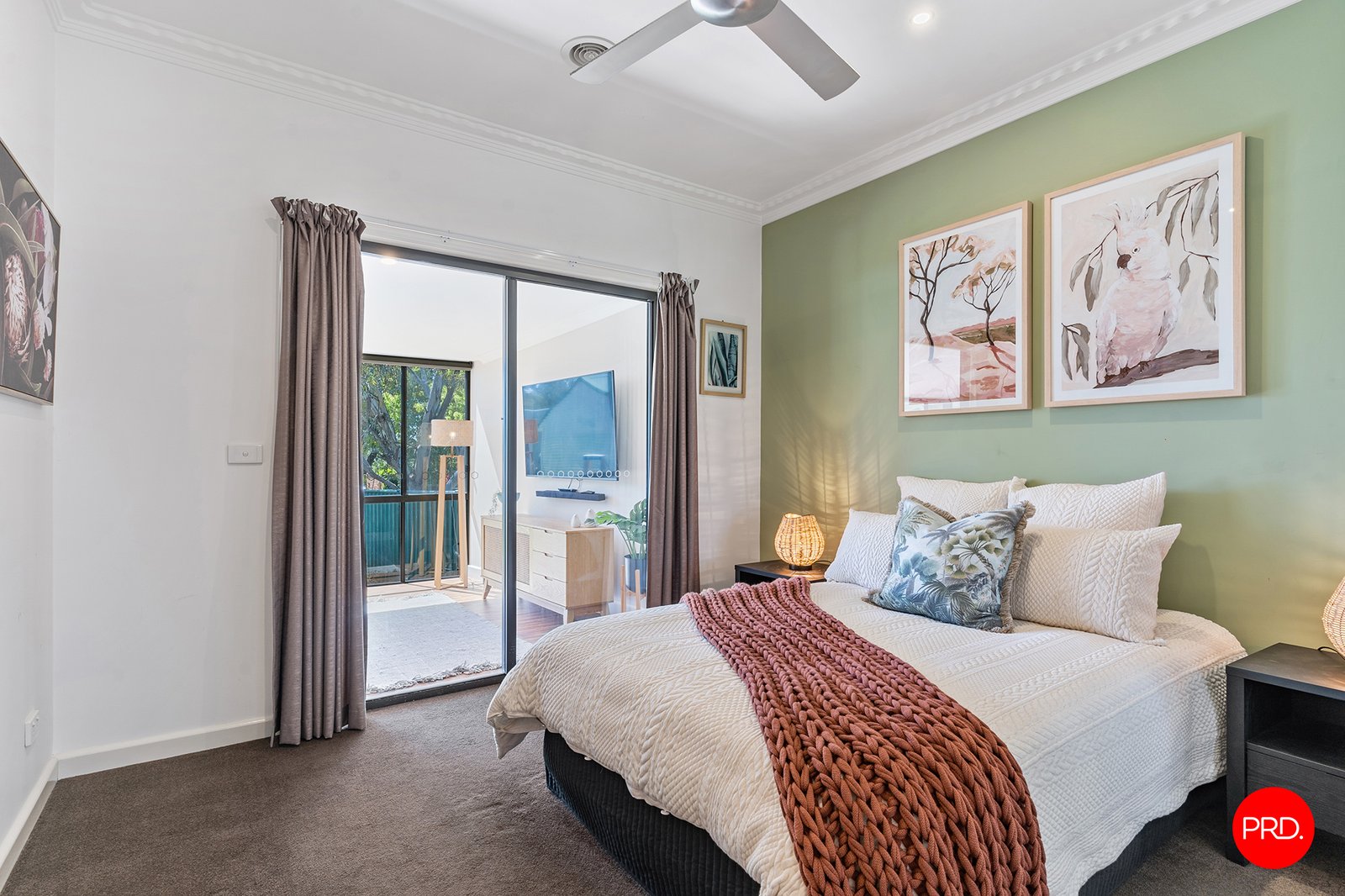 16 Dowding Street CALIFORNIA GULLY 13