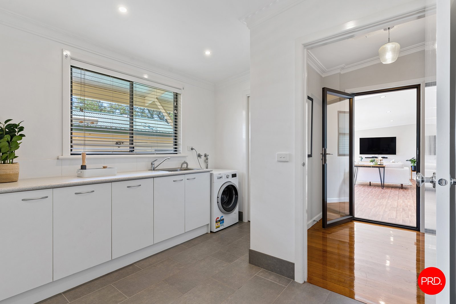 16 Dowding Street CALIFORNIA GULLY 18