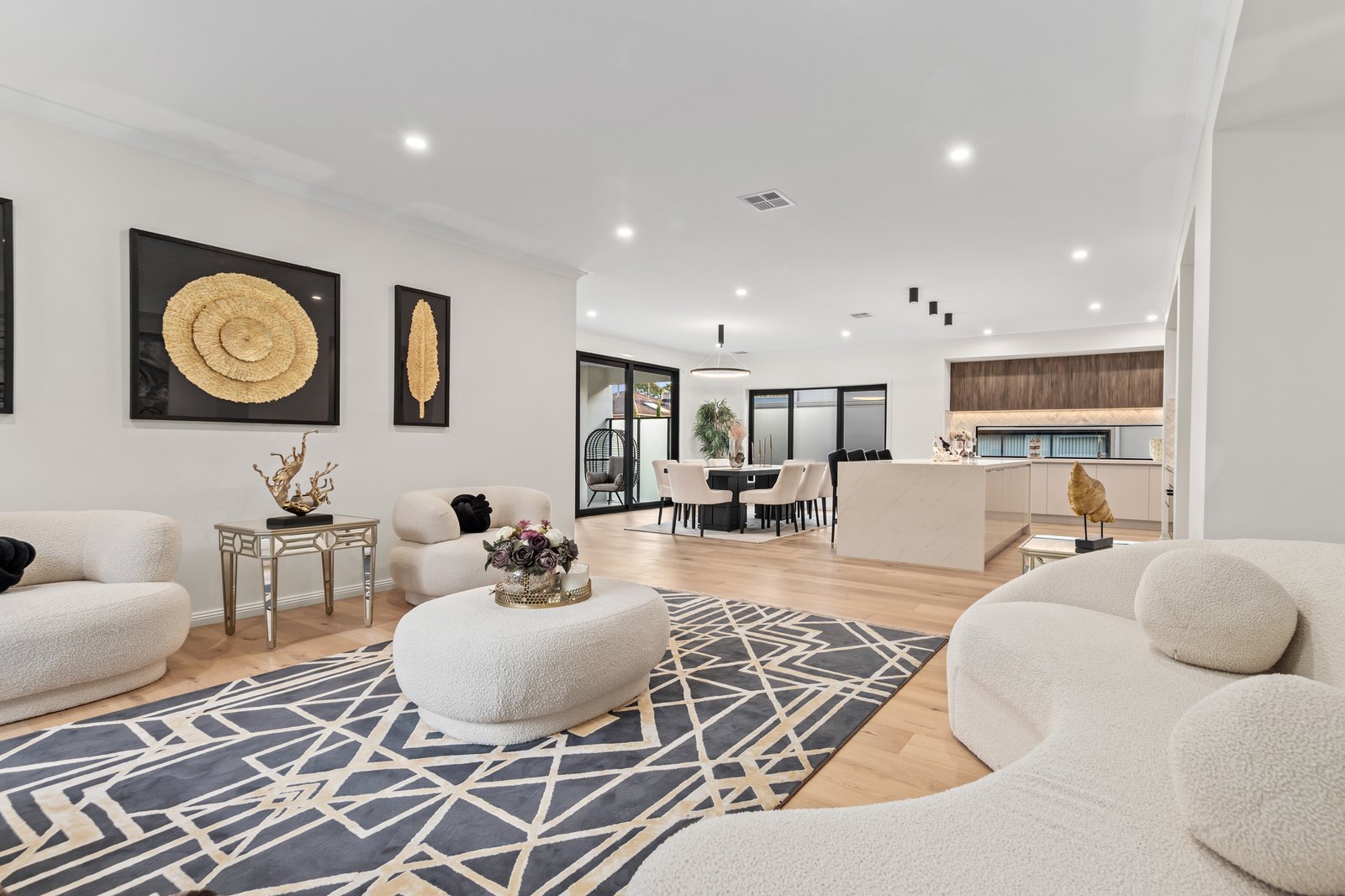 Gallery: 16 Dunoon Street