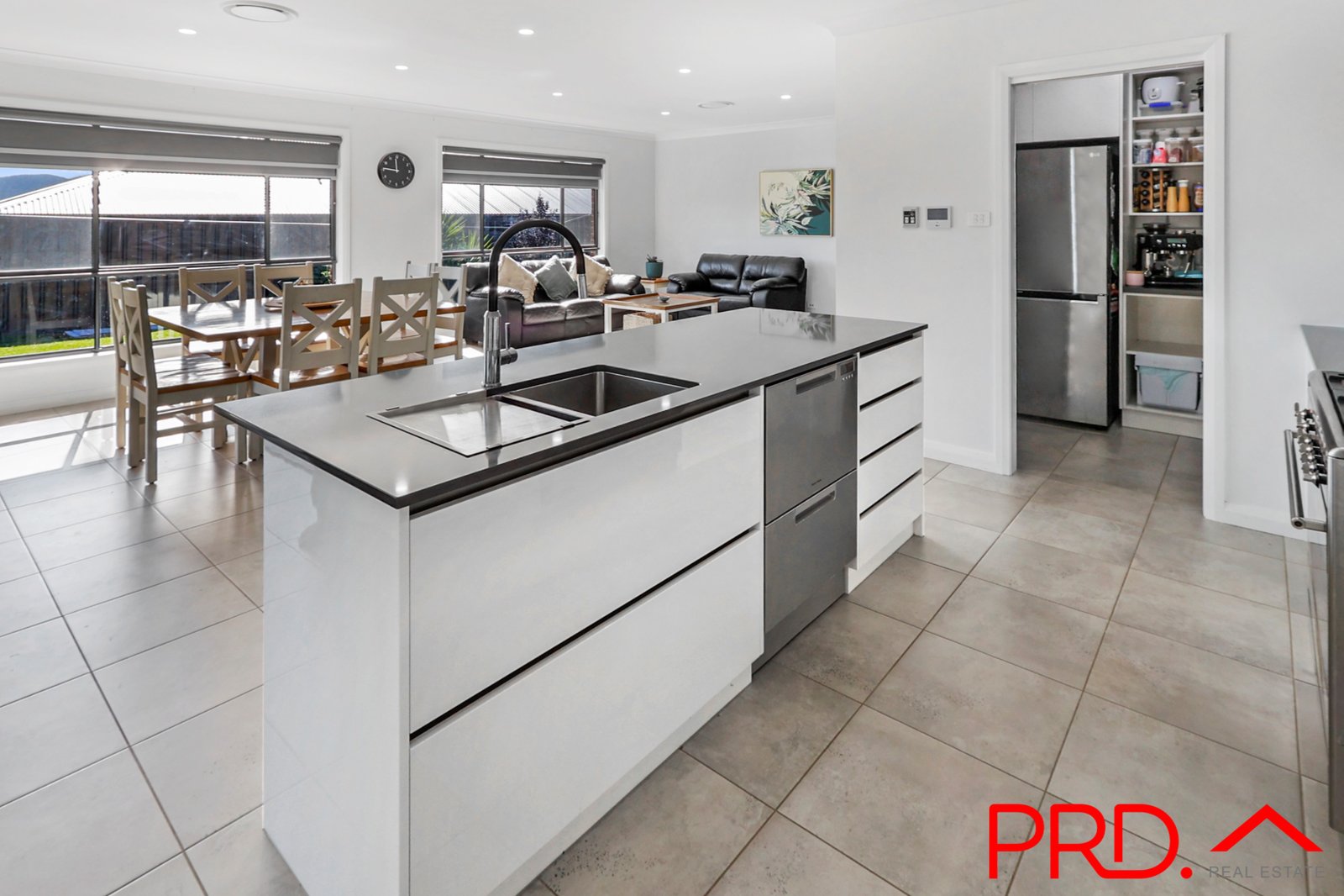 16 Eagle Avenue TAMWORTH 13