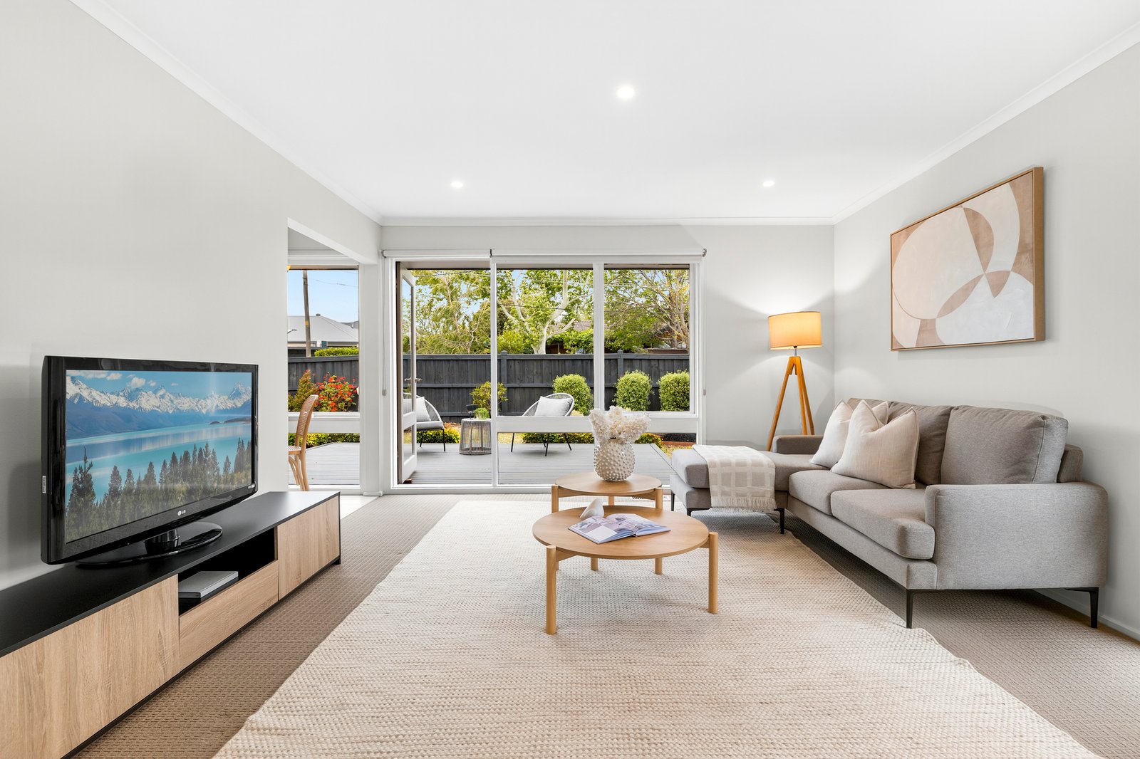 Gallery: 1/6 Eagle Court