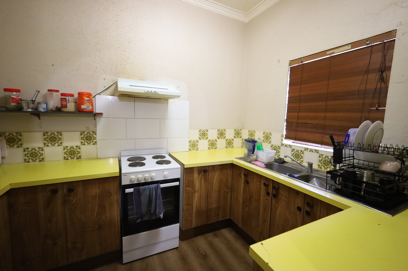 16 Elizabeth Street ORANGE 2