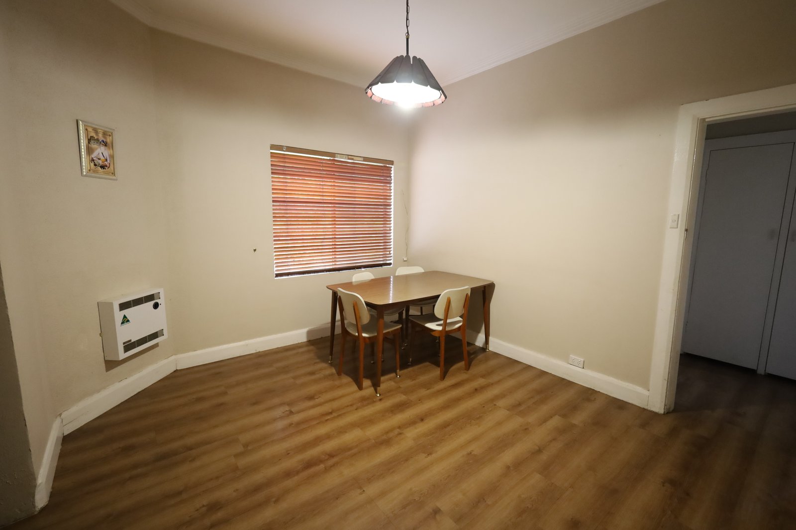 16 Elizabeth Street ORANGE 4