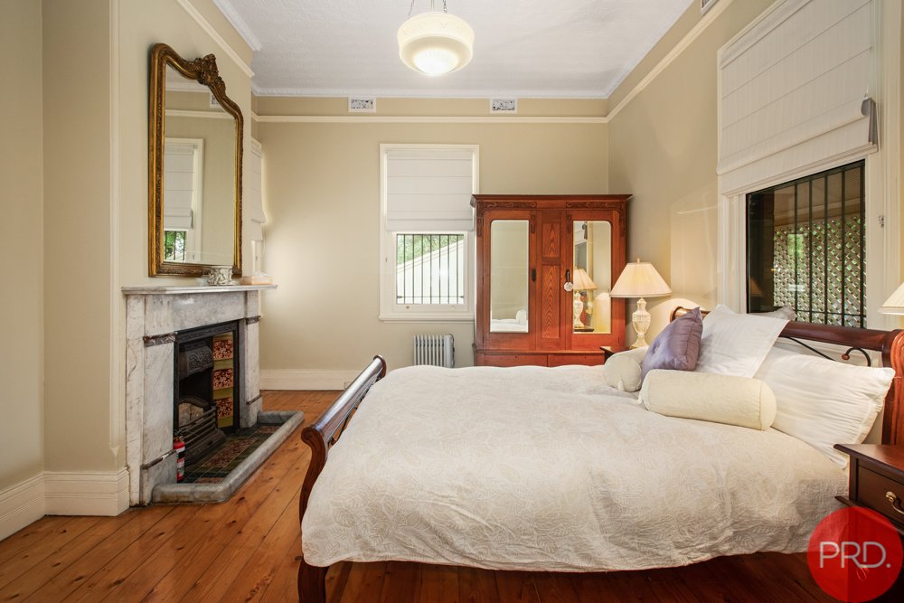 16 Elizabeth Street TELARAH 18