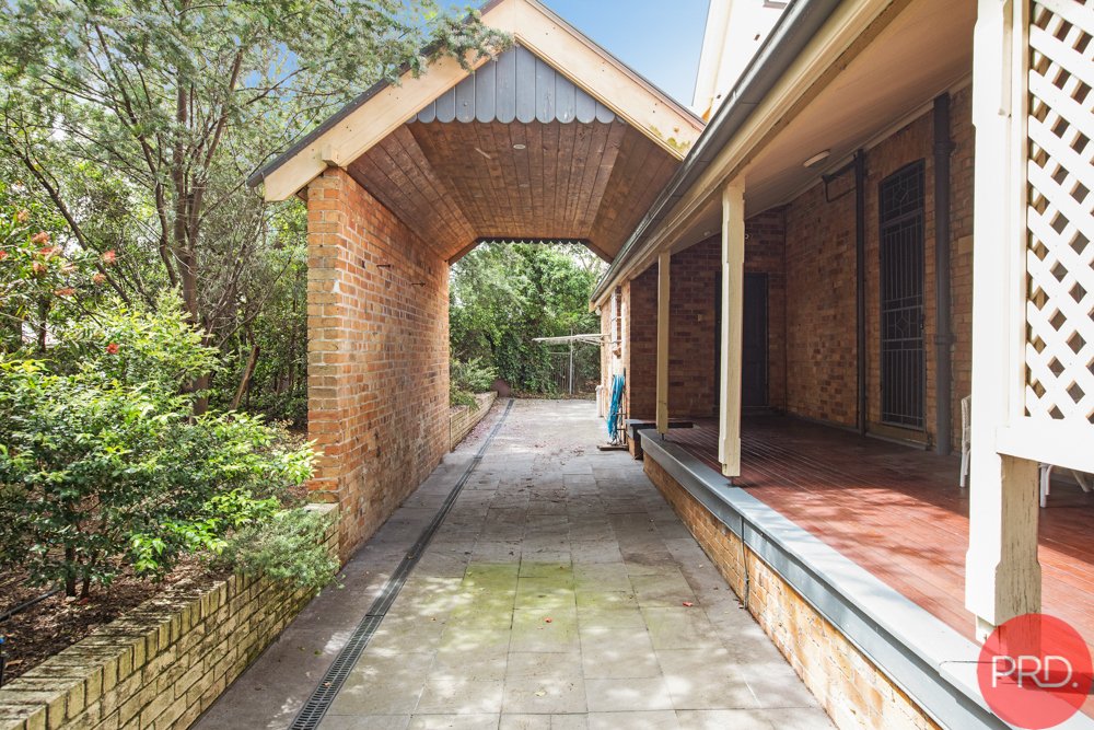 16 Elizabeth Street TELARAH 28