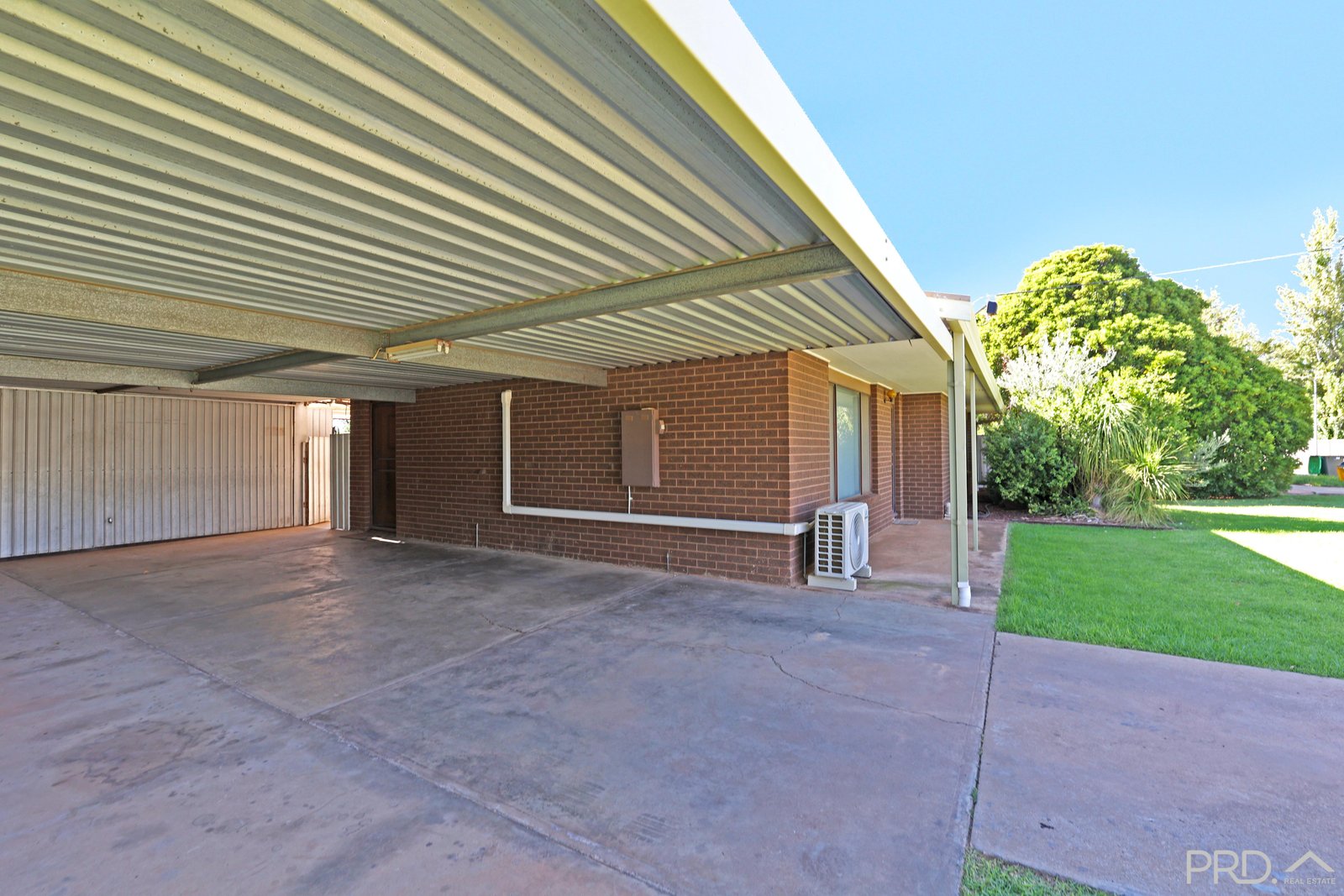 16 Elms Street IRYMPLE 2