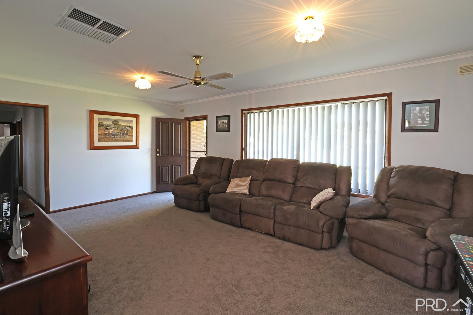 16 Elms Street IRYMPLE 3