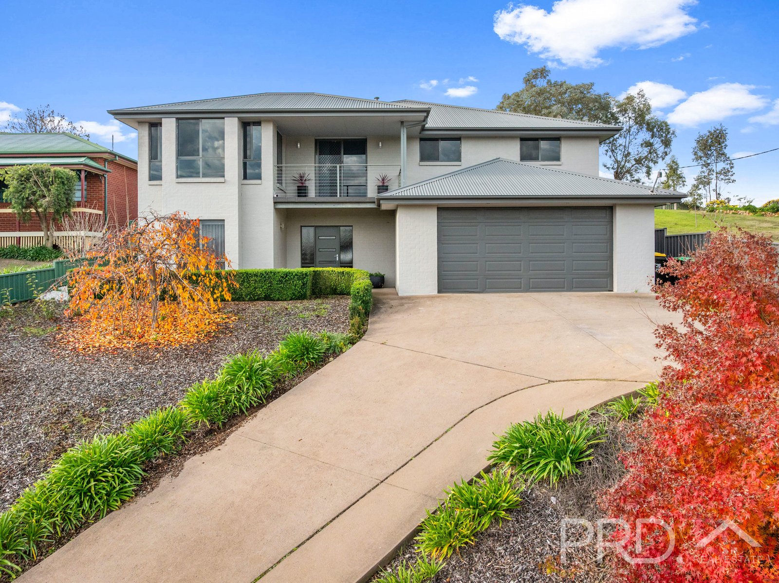 16 Elphick Street TUMUT 1