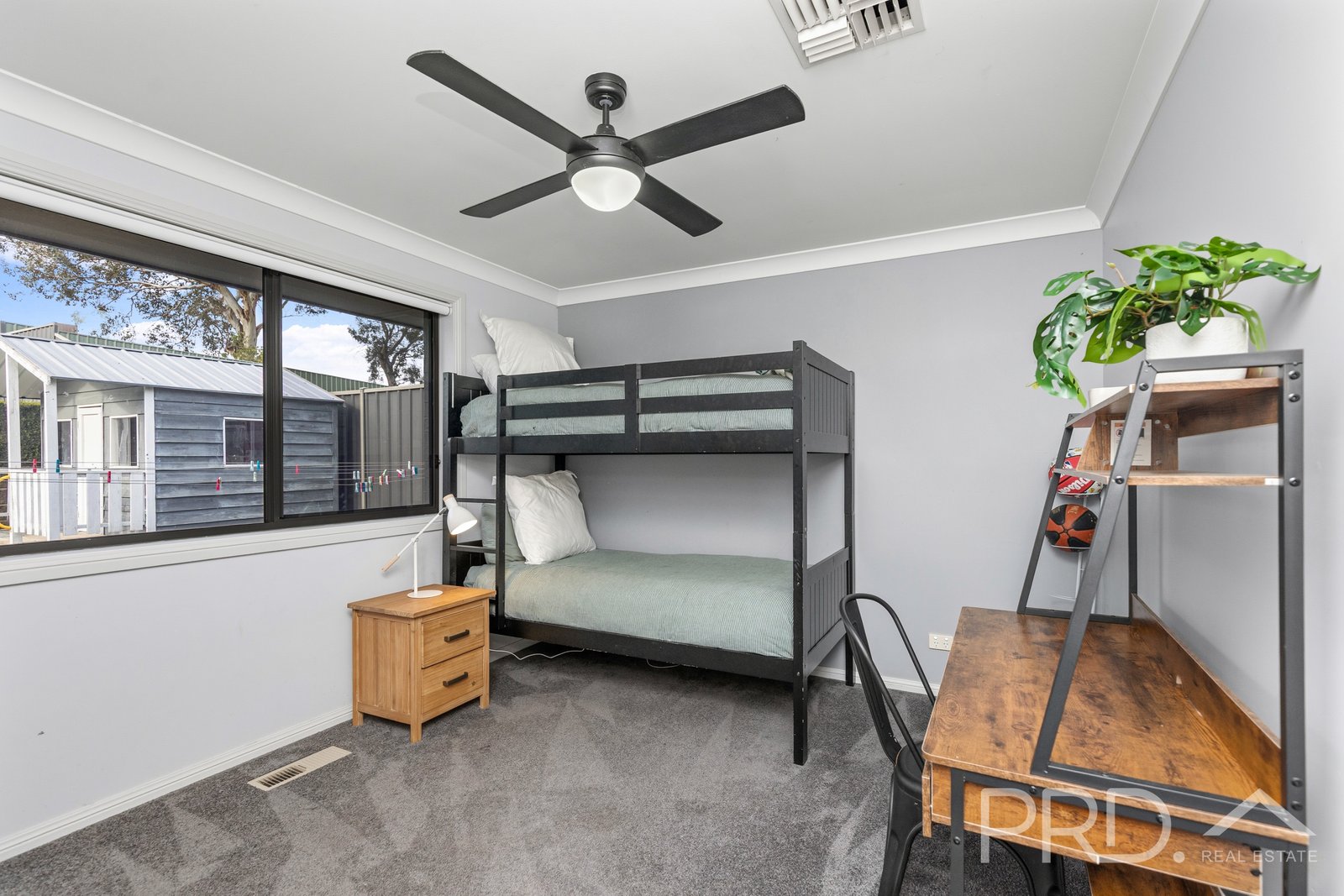 16 Elphick Street TUMUT 10