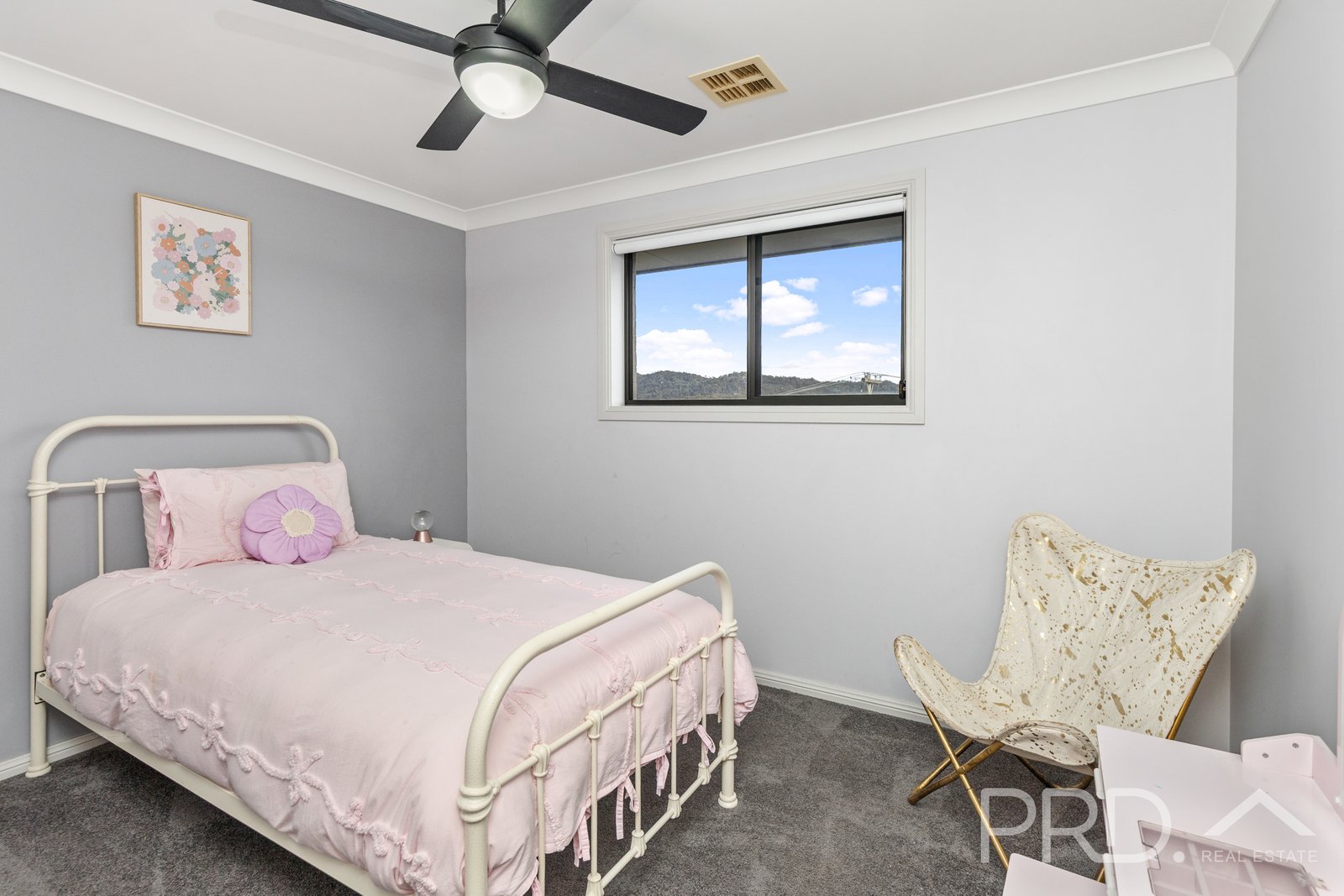 16 Elphick Street TUMUT 12