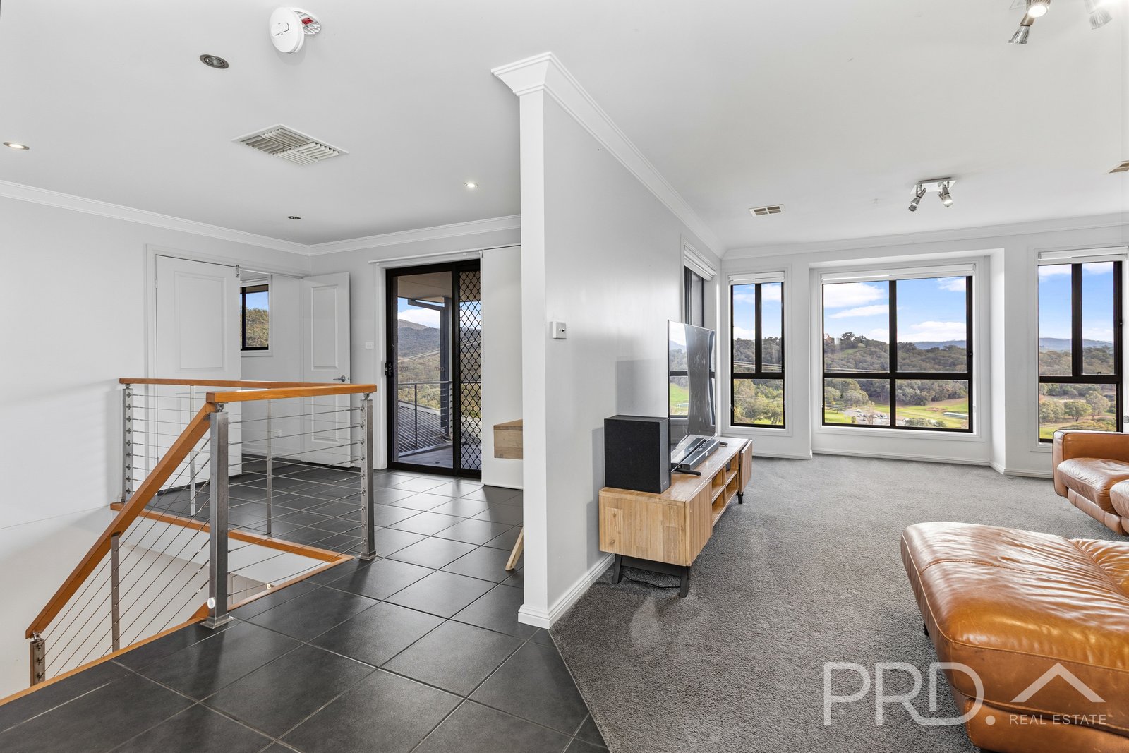 16 Elphick Street TUMUT 15