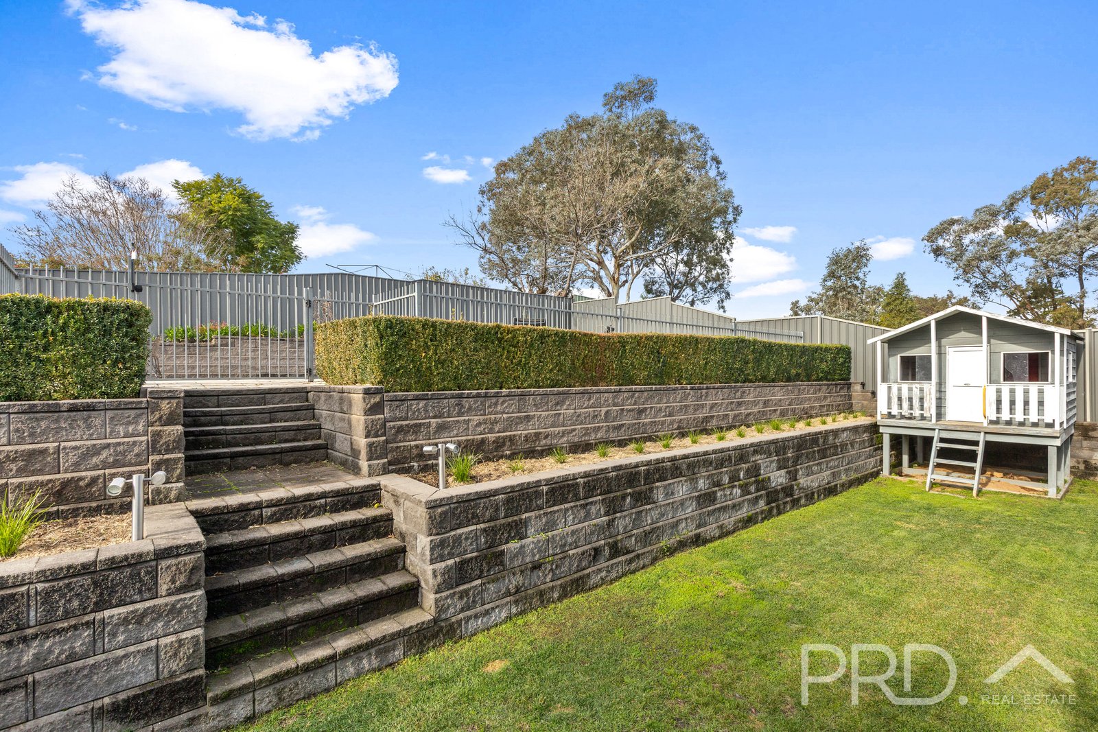 16 Elphick Street TUMUT 19