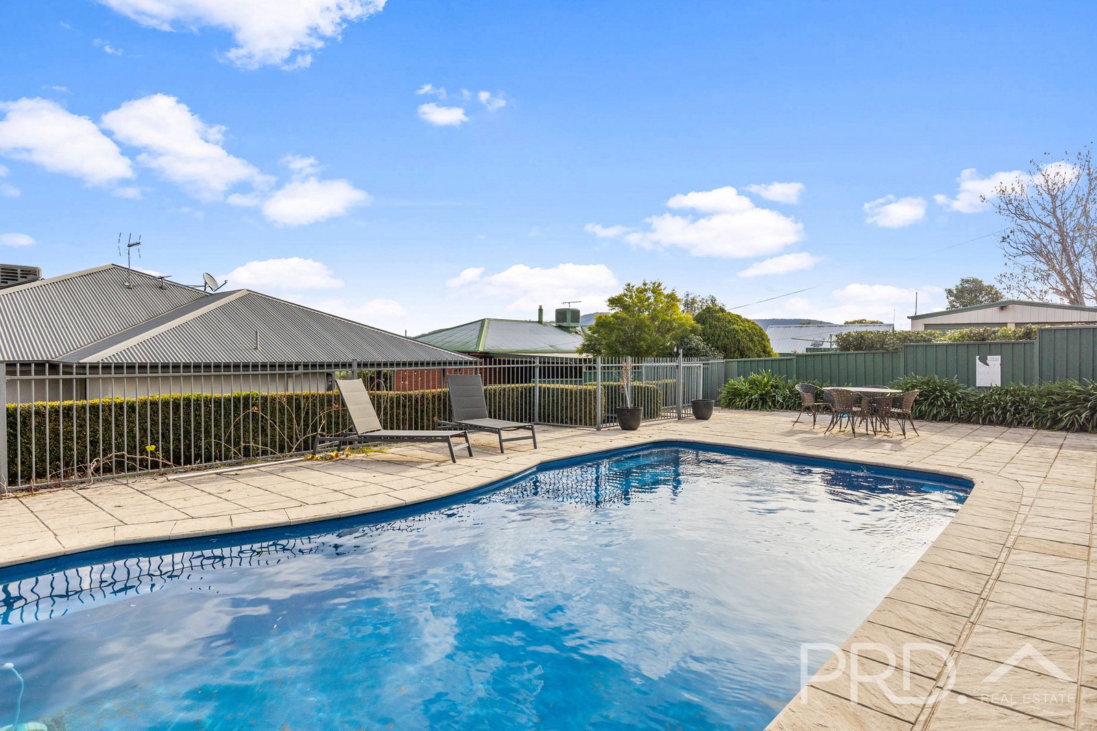 16 Elphick Street TUMUT 20