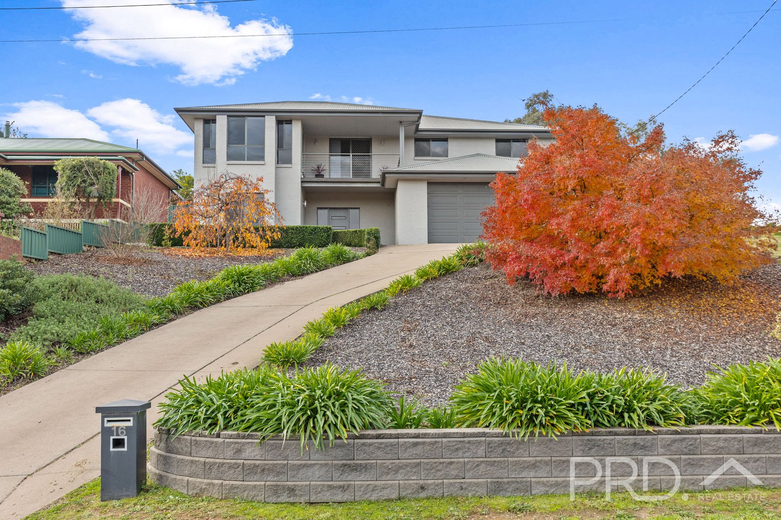 16 Elphick Street TUMUT 25