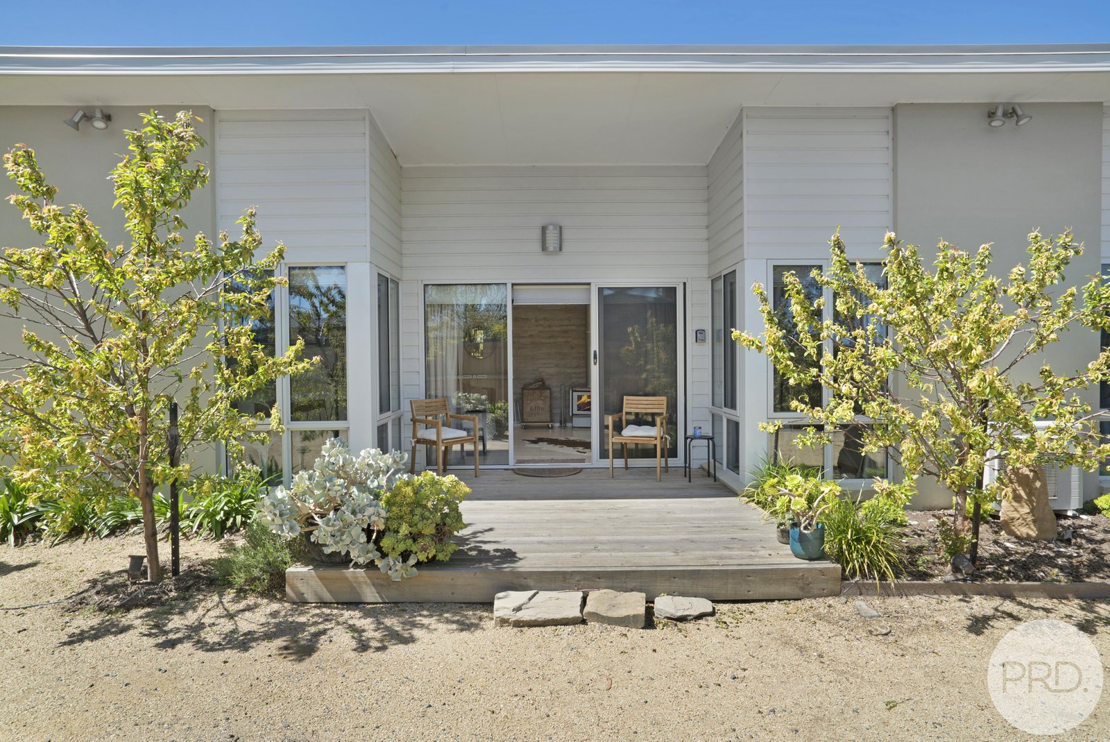 16 Erle Street CARLTON RIVER 5