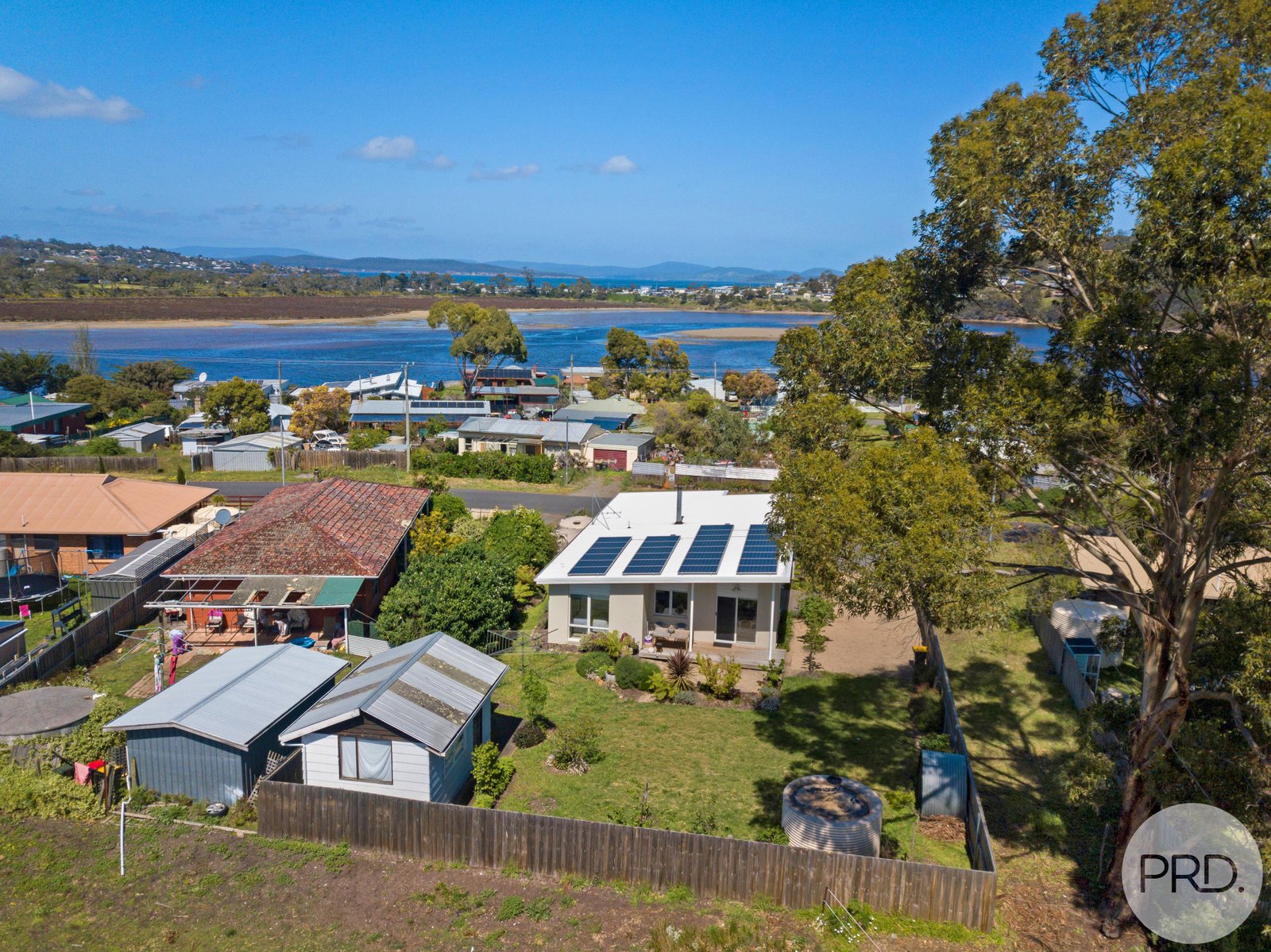 16 Erle Street CARLTON RIVER 31