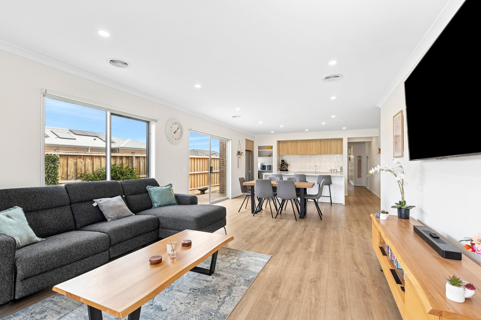 Gallery: 16 Esk Street