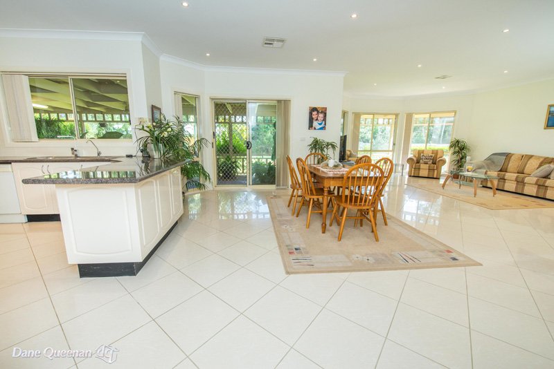 16 Eucalyptus Drive ONE MILE 4