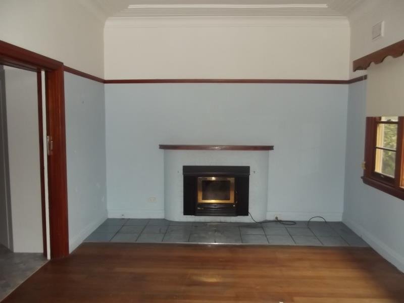 16 Eurabbie Street BATLOW 3
