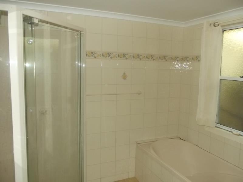 16 Eurabbie Street BATLOW 5