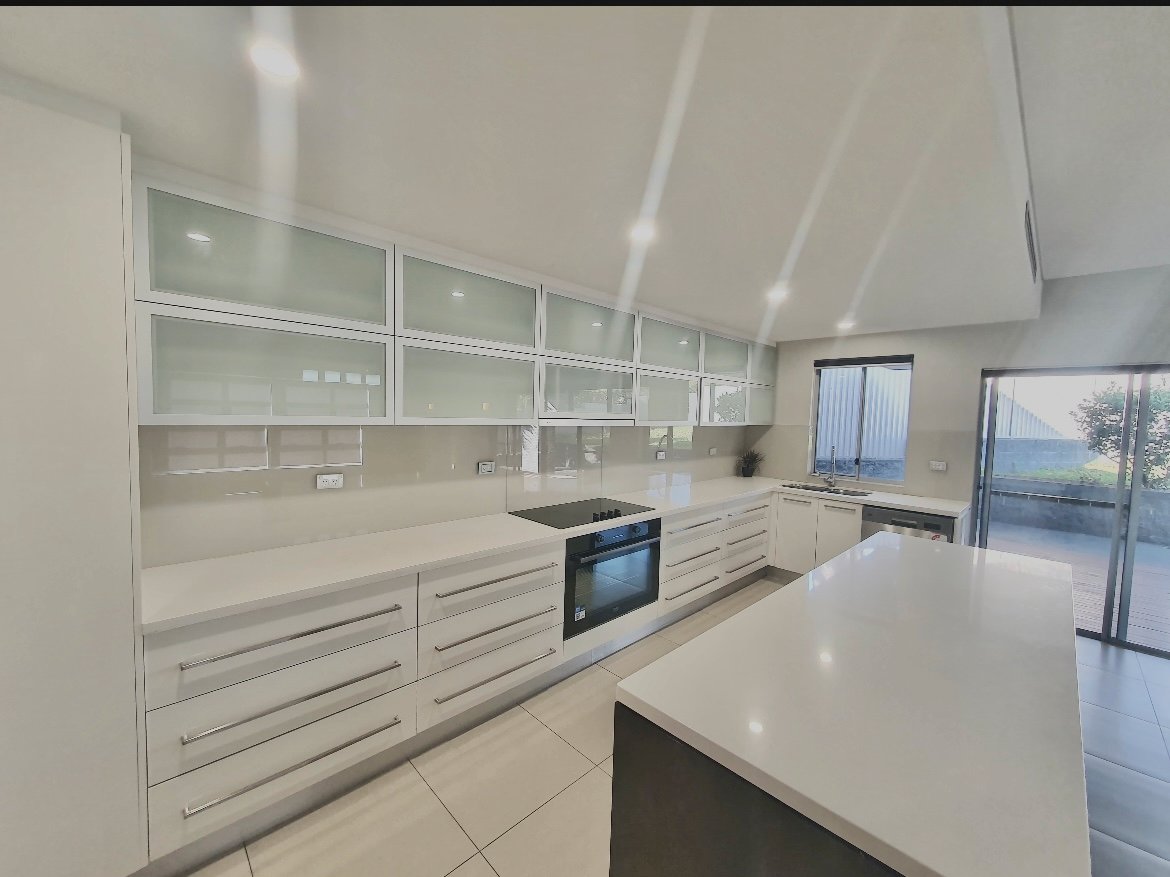 16 Exhibition Parade MOUNT PRITCHARD 6