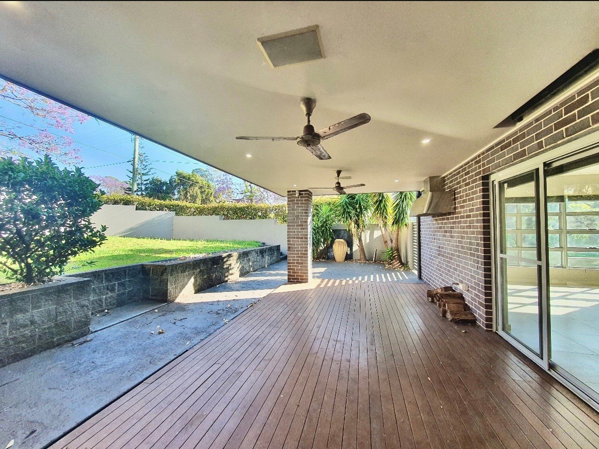 16 Exhibition Parade MOUNT PRITCHARD 21